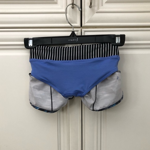 SIZE 6 - Ivivva by Lululemon girls lined shorts - Picture 10 of 10